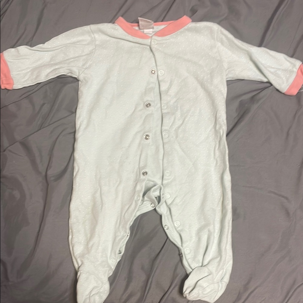 Cozy Kids Footie in Soft White and Pink